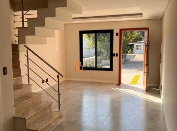 Casa · 75m² · 2 Quartos · 2 Vagas · SOBRADO NO B. SANTA MARTA!