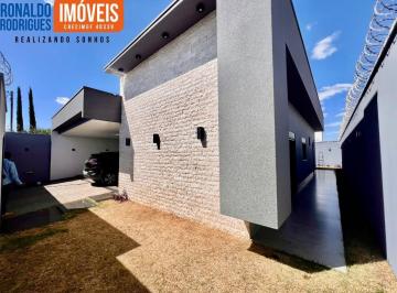 Foto 01 · Casa, New Goldem Acima da Av Minas Gerais, Patrocínio, MG
