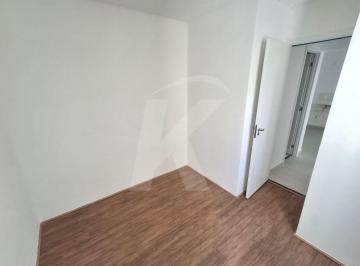 Apartamento · 32m² · 2 Quartos · Apartamento com 2 quartos, sala, cozinha, banheiro e área de serviço.