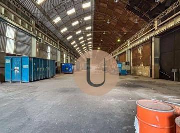 8df705bfc61bb56292874fe5bd49fc207b0ba8ac · Terreno com três Galpões, em terreno de 10.800,00m² com área construída de 12,000,00 m² , Pé direito