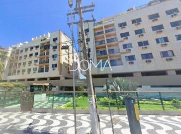 Apartamento · 90m² · 3 Quartos · 1 Vaga · Prédio frente mar com piscina