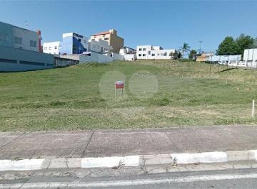 Área de Serviço · Terreno à venda em Pinheirinho - SP