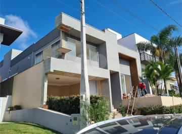 Área de Serviço · Condomínio com 3 quartos à venda em Pinheirinho - SP