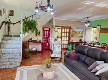 Casa · 212m² · 4 Quartos · 7 Vagas · Casa, 4 dormitórios, 212 m², em Jardim Guapira