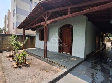 Casa · 190m² · 3 Quartos · 10 Vagas · CASA À VENDA NO BAIRRO JOÃO PINHEIRO.