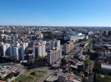 Apartamento de 2 quartos, Curitiba · Door: Oportunidade única no Portão!