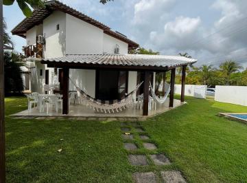 Casa de 5 quartos, Camaçari · Casa em Guarajuba com piscina a 20M da praia