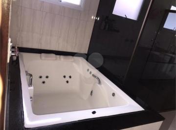 Área de Serviço · Condomínio com 4 quartos à venda em Loteamento Dinorá Rosa - SP