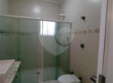 Área de Serviço · Casa com 4 quartos à venda em Aparecida - SP