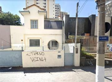 Área de Serviço · Casa com 4 quartos à venda em Centro - SP