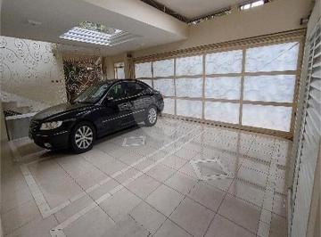 Área de Serviço · Casa com 4 quartos à venda em Pacaembu - SP