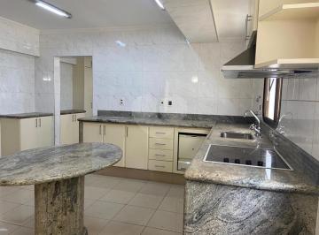 Apartamento · 242m² · 4 Quartos · 2 Vagas · Apartamento com 4 quartos à venda em Centro - SP