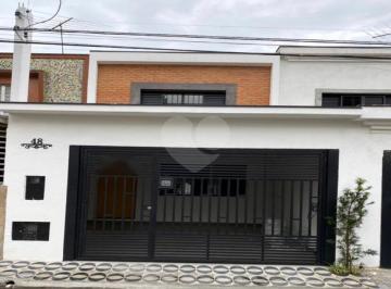Casa · 1170m² · 3 Quartos · 1 Vaga · Casa de vila com 3 quartos à venda em Belenzinho - SP