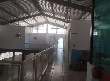 Área de Serviço · Galpão à venda em Conjunto residencial jardim canaã - SP