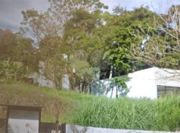 Área de Serviço · Terreno à venda em Morumbi - SP