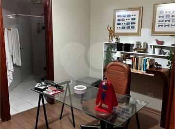 Apartamento · 200m² · 4 Quartos · 2 Vagas · Apartamento com 4 quartos à venda em Centro - SP