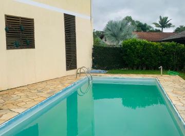 Casa de 3 quartos, Embu-Guaçu · Vendo linda casa com piscina - no condomínio Fazenda da Ilha