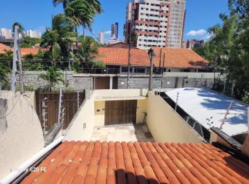 Casa de 3 quartos, Fortaleza · Casa Ampla no Bairro Papicu com 03 suítes