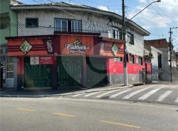 Comercial · 243m² · Prédio inteiro à venda em Centro - SP