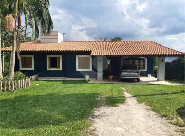 Área de Serviço · Chácara com 3 quartos à venda em Vila Marcelo - SP