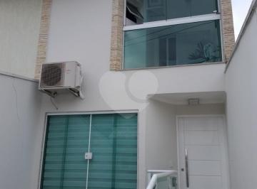 Sem Categoria · Sobrado com 3 quartos à venda em Moinho velho - SP