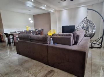 Casa · 207m² · 4 Quartos · 3 Vagas · Casa a venda com 207 m² de construção no Bairro São Francisco com 04 quartos,sui
