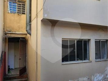 Casa · 211m² · 3 Quartos · 2 Vagas · Sobrado com 3 quartos à venda em Centro - SP