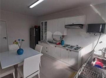 Casa · 250m² · 2 Quartos · Sobrado com 2 quartos à venda em Vila mangalot - SP