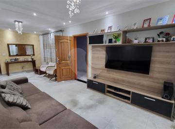 Casa · 257m² · 3 Quartos · 4 Vagas · Sobrado com 3 quartos à venda em Vila comercial - SP