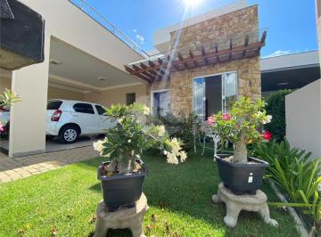 Casa · 265m² · 3 Quartos · 4 Vagas · Condomínio com 3 quartos à venda em Jardim Jóckei Club A - SP