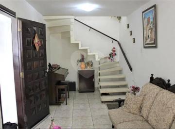 Área de Serviço · Sobrado com 3 quartos à venda em Cerâmica - SP