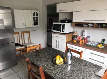 Comercial · 140m² · 2 Vagas · Prédio inteiro à venda em Santo antônio - SP