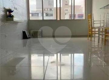 Área de Serviço · Apartamento com 2 quartos à venda em Bela vista - SP