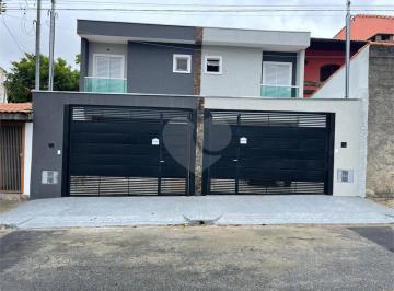 Casa · 70m² · 2 Quartos · 2 Vagas · Condomínio com 2 quartos à venda em Vila camilópolis - SP