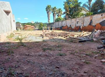 Terreno · 732m² · Terreno à venda em Tremembé - SP