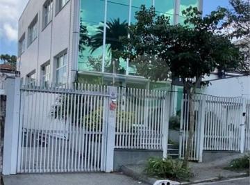 Área de Serviço · Prédio inteiro à venda em Cidade vargas - SP