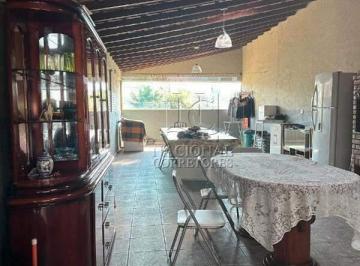 Casa · 172m² · 2 Quartos · 2 Vagas · Casa térrea para venda com salão de festas no Parque Novo Oratório - 2 dormitórios- 2 vagas.