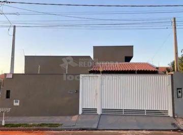 Casa · 212m² · 3 Quartos · 2 Vagas · Excelente Casa para Venda