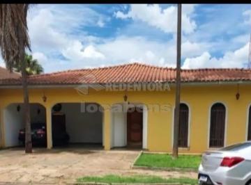 Casa · 465m² · 3 Quartos · 2 Vagas · Casa Padrão em São José do Rio Preto