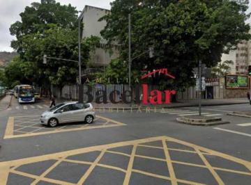 Comercial · 22m² · Loja frente de rua com jirau e cozinha. Tijuca