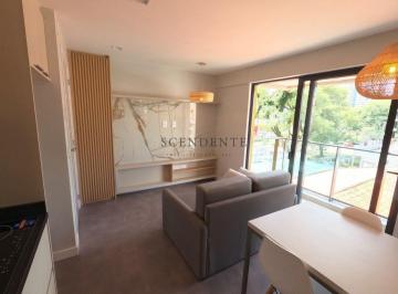 Apartamento · 1 Quarto · Apartamento à venda - na Água Verde