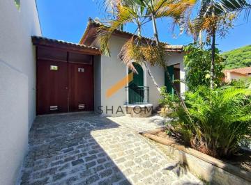 Casa · 120m² · 2 Quartos · 5 Vagas · Imóvel Aconchegante e Perfeito para Sua Família!