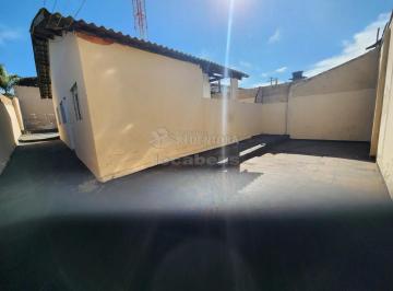 Casa · 70m² · 3 Quartos · Edícula com 3 Dormitórios no bairro Vila Diniz