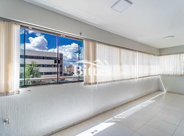 Apartamento de 3 quartos, Riacho Fundo · Res. Novara, 90m2, canto, área Central, desocupado, 2 vagas cobertas.