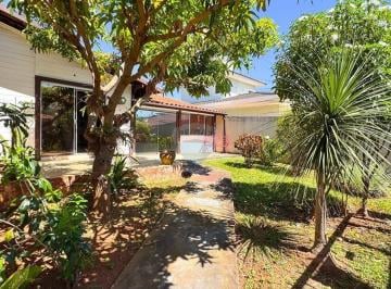 Casa · 366m² · 3 Quartos · 4 Vagas · EXCELENTE CASA NO CONDOMINIO JARDIM BOTANICO VI