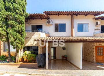 Casa · 151m² · 3 Quartos · 2 Vagas · Gramado Residence - Sobrado 3 quartos, sendo 1 suíte