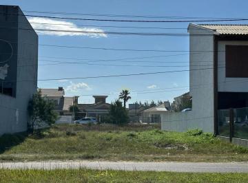 Terreno · 300m² · Terreno na Avenida Beira Mar em Atlântida Sul