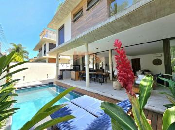 Imagem do Imóvel · Temporada - Casa de condomínio com 4 suítes, piscina e jacuzzi para venda
