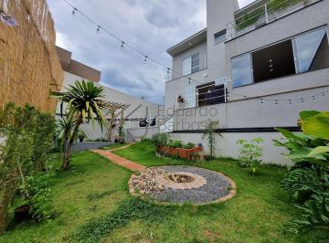 Casa · 300m² · 3 Quartos · 2 Vagas · Casa em Atibaia-SP que aceita financiamento bancario.