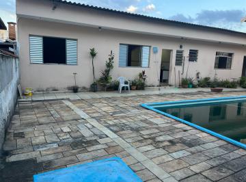 Casa , São Paulo · Excelente casa com terreno enorme 11 de frente rua tranquila na zona norte!